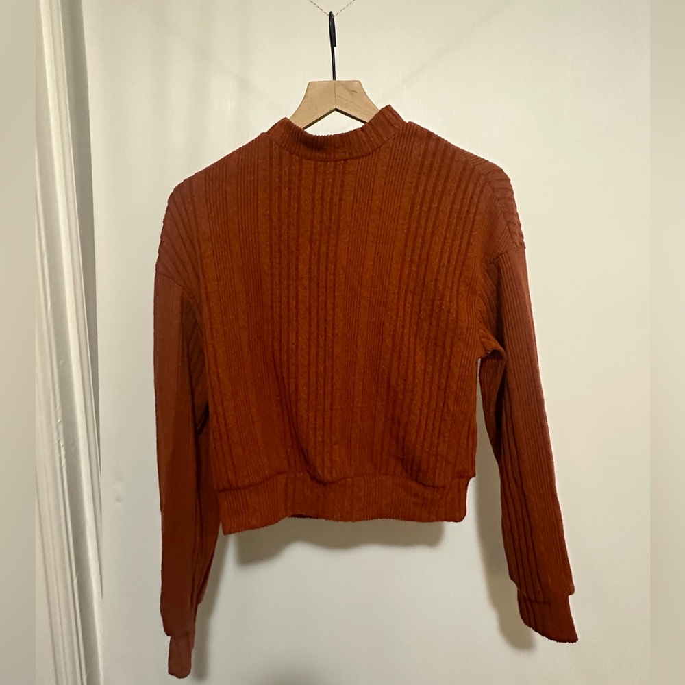 XS Orange Mockneck
